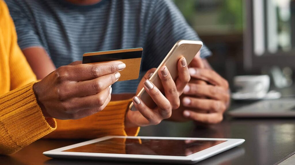 Comparing Credit Card Terminals