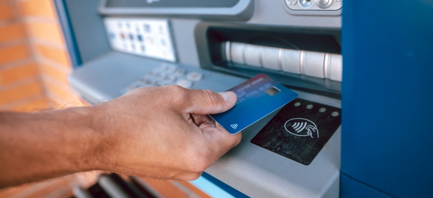 Contactless cash withdrawal