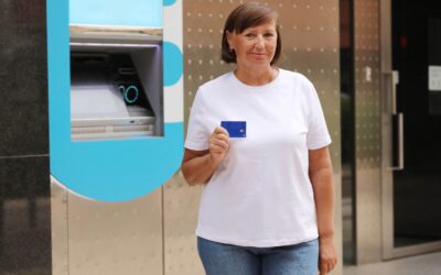 Contactless cash withdrawal